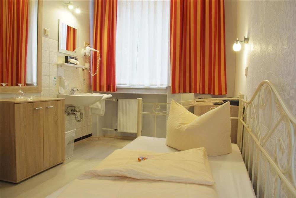 Arena Hotel Gelsenkirchen Chambre photo